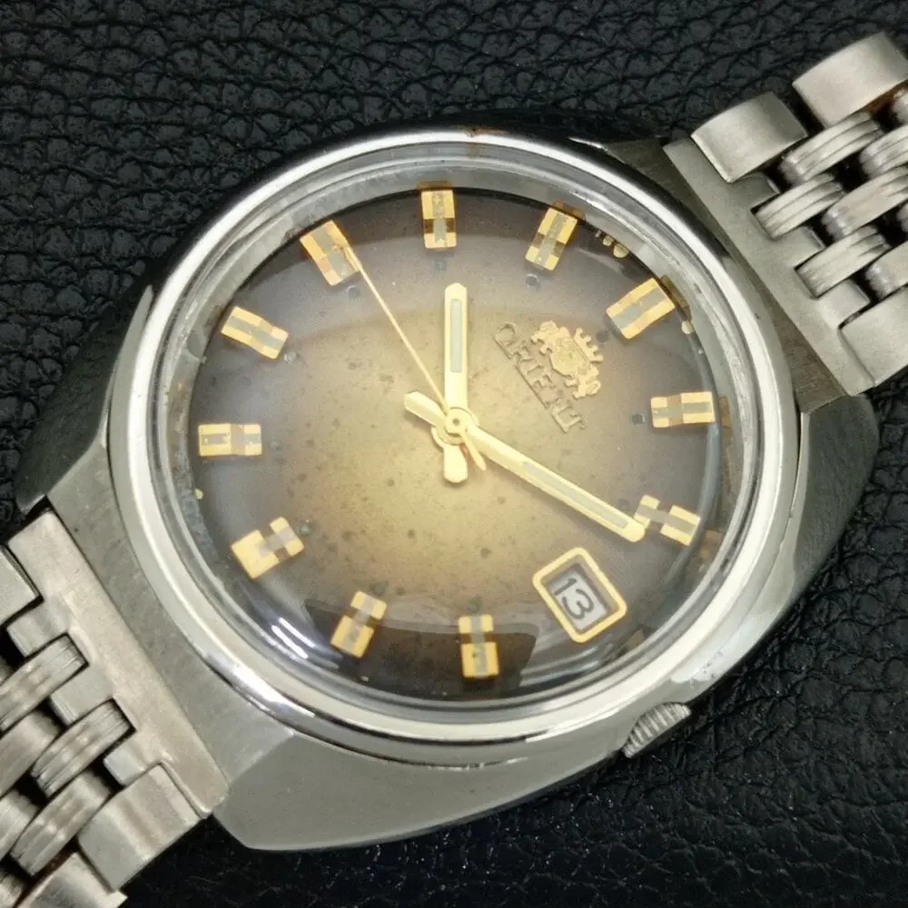 Vintage 1988 Orient Automatic Mens Silver Watch W/daydate & Gold accents